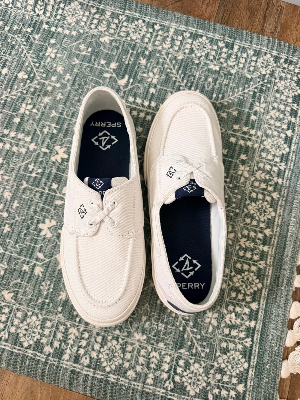 Sperry White Canvas Boat Shoes Womens 8.5